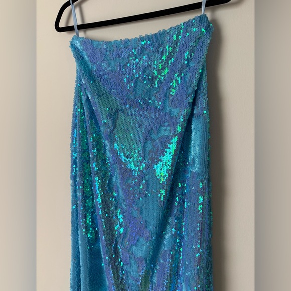 NWOT L'AGENCE Fully Sequined Maxi Skirt In Cloud Blue - Picture 4 of 16